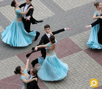 Выпускной вальс , Постановка танца в Донецке