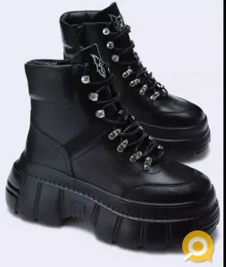 Женские демисезонные ботинки