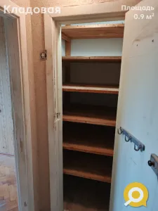 4-х комнатная квартира в хорошем районе (под ремонт)