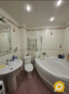 Продам 3х ком на Цирке с ремонтом и накопителем