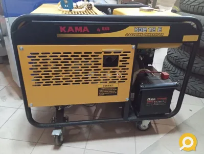 Бензиновый генератор Kama KGE 12 E