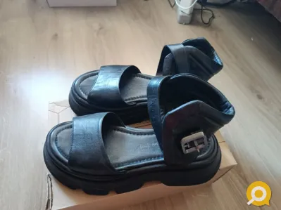 Женские кожаные боссоножки