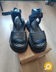 Женские кожаные боссоножки